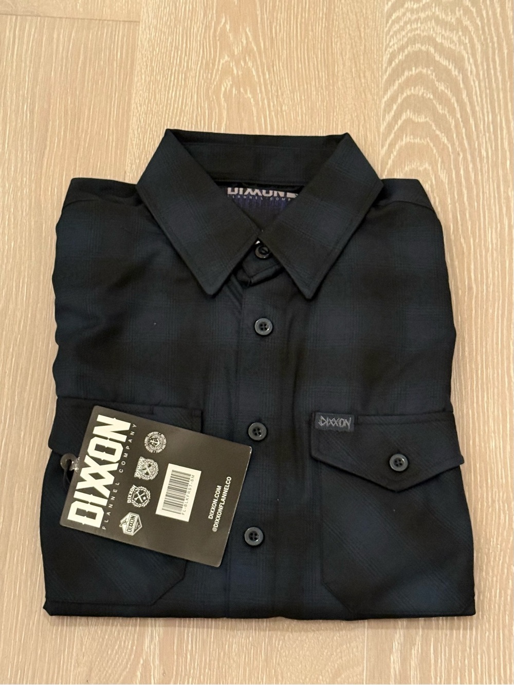 Dixxon NEW Black Men's Button-Up Flannel Shirt
